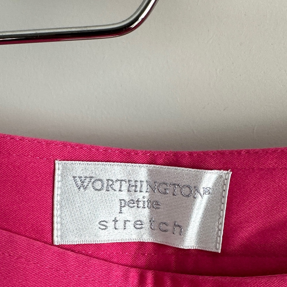 Worthington Pink Capris - Picture 2 of 8